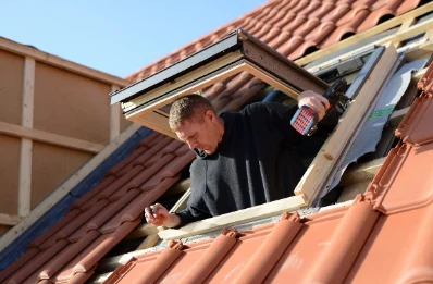 Pose de fenêtres de toit Velux à Butteaux